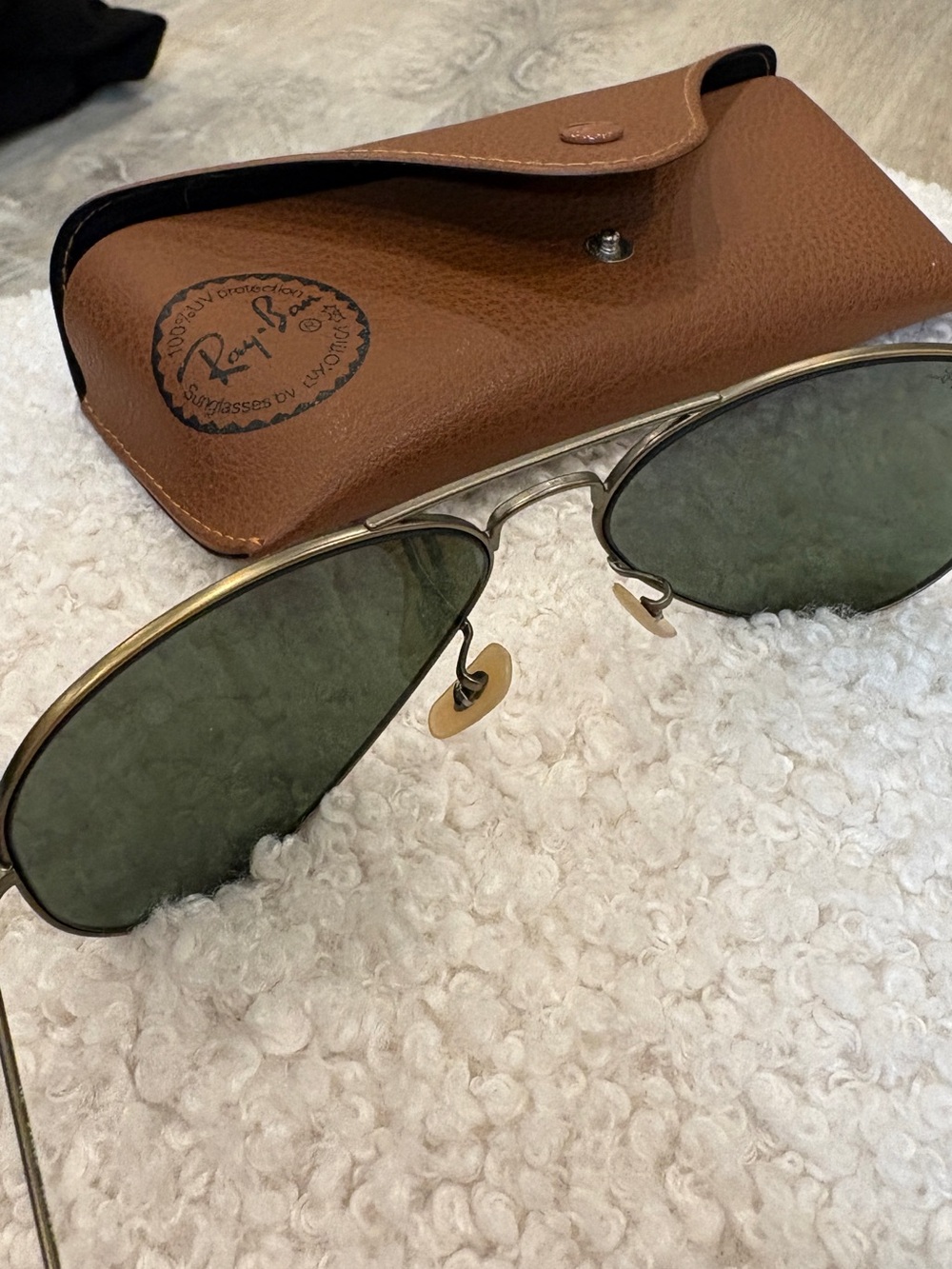 Ray Ban Sunglasses - Picture 4 of 4